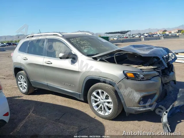 2019 Jeep Cherokee — zdjęcie 13 (iaai)