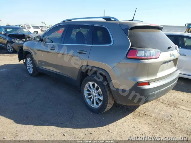 2019 Jeep Cherokee — zdjęcie 3 (iaai)