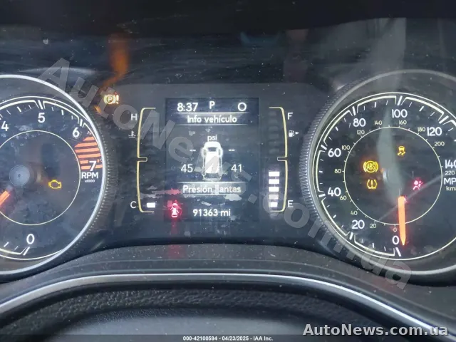 2019 Jeep Cherokee — zdjęcie 7 (iaai)