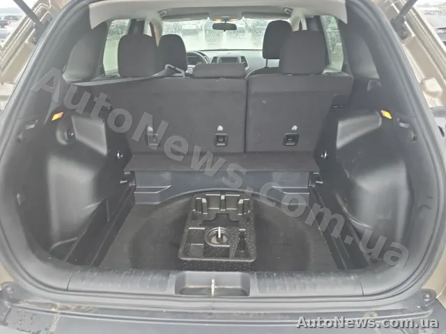 2019 Jeep Cherokee — zdjęcie 28 (manheim)