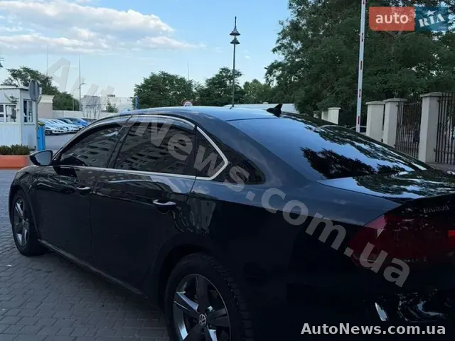 2012 Volkswagen Passat, VIN 1VWBH7A32CC098497, госномер НН2105АН — фото 10 (autoria)