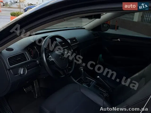 2012 Volkswagen Passat, VIN 1VWBH7A32CC098497, госномер НН2105АН — фото 11 (autoria)