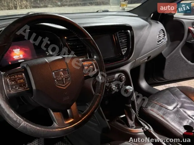 2015 Dodge Dart — zdjęcie 18 (autoria)