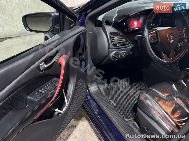 2015 Dodge Dart — zdjęcie 21 (autoria)
