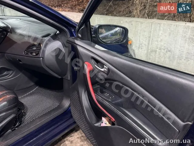 2015 Dodge Dart — zdjęcie 26 (autoria)