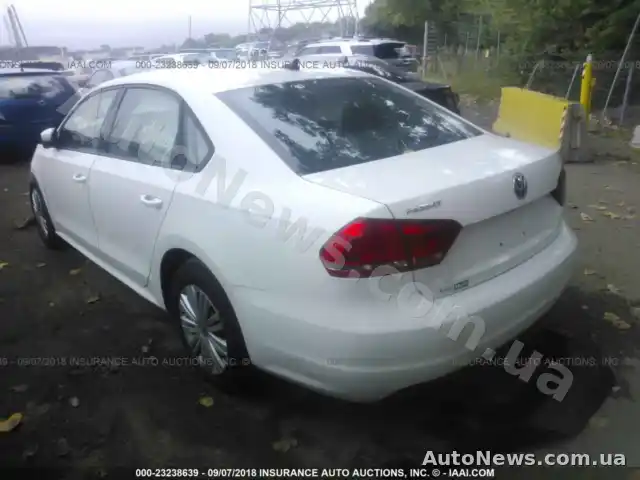 2013 Volkswagen Passat, VIN 1VWAP7A3XEC025153, plate АВ2319ЕН — photo 3 (iaai)
