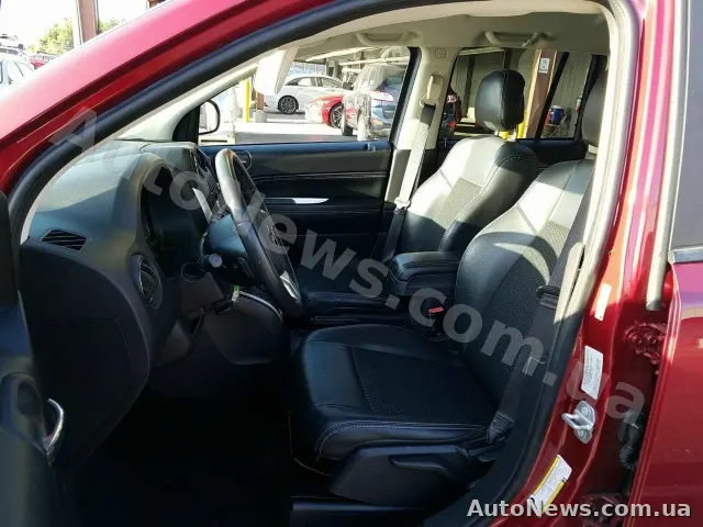 2016 Jeep Compass — photo 3 (manheim)