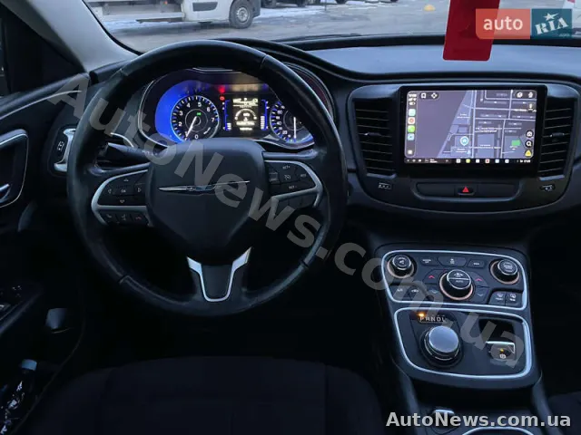 2014 Chrysler 200 — zdjęcie 12 (autoria)