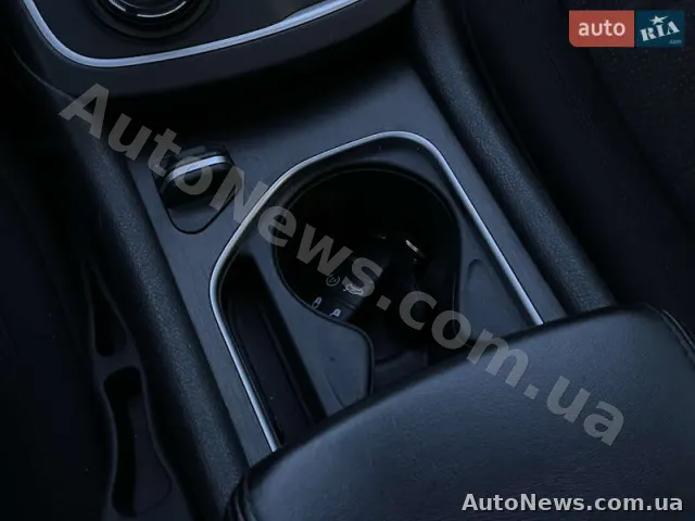 2014 Chrysler 200 — zdjęcie 14 (autoria)
