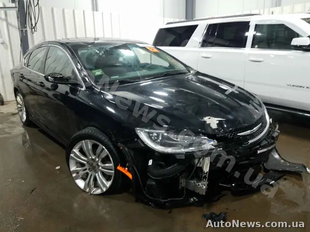 2015 Chrysler 200 — zdjęcie 1 (copart)