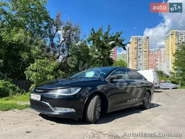 2015 Chrysler 200, VIN 1C3CCCABXFN697358, госномер АМ1574ЕК — фото 4 (autoria)