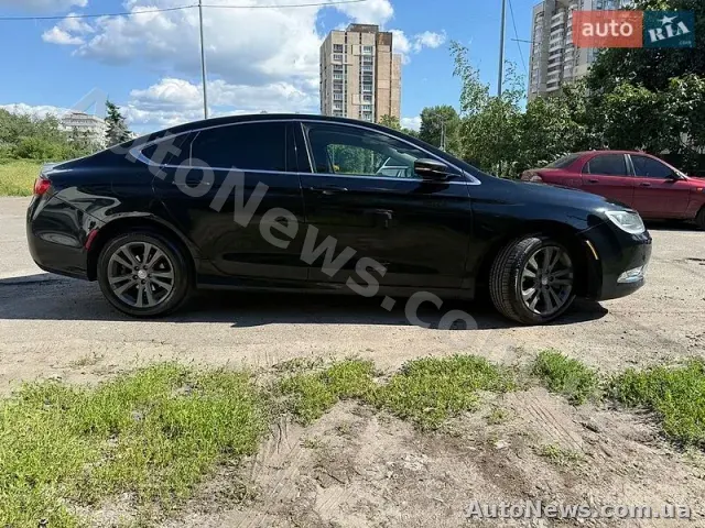 2015 Chrysler 200, VIN 1C3CCCABXFN697358, госномер АМ1574ЕК — фото 7 (autoria)