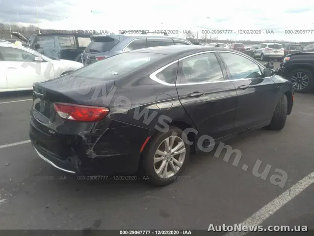 2015 Chrysler 200, VIN 1C3CCCABXFN697358, госномер АМ1574ЕК — фото 4 (iaai)