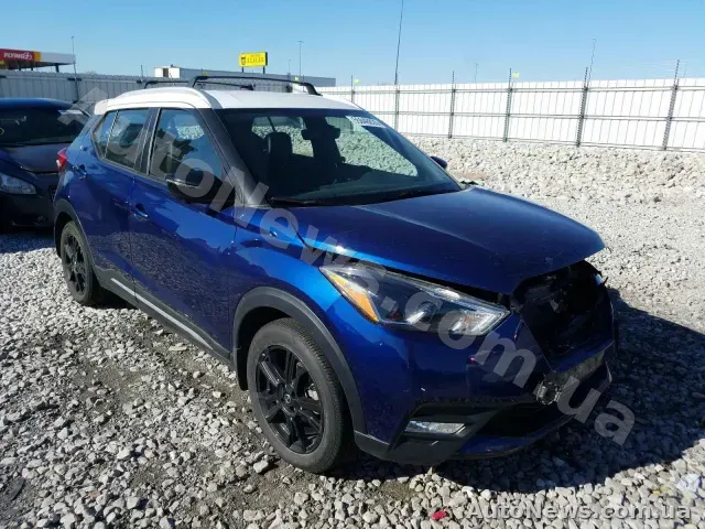 2019 Nissan Kicks, VIN 3N1CP5CU7KL507569, госномер КА1403РС — фото 1 (copart)