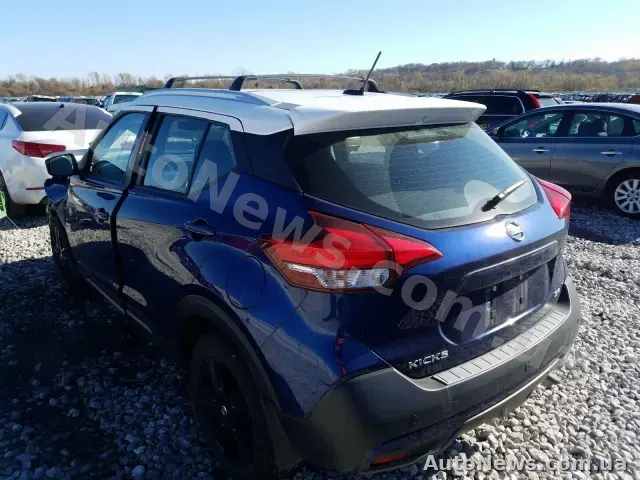2019 Nissan Kicks, VIN 3N1CP5CU7KL507569, госномер КА1403РС — фото 13 (copart)