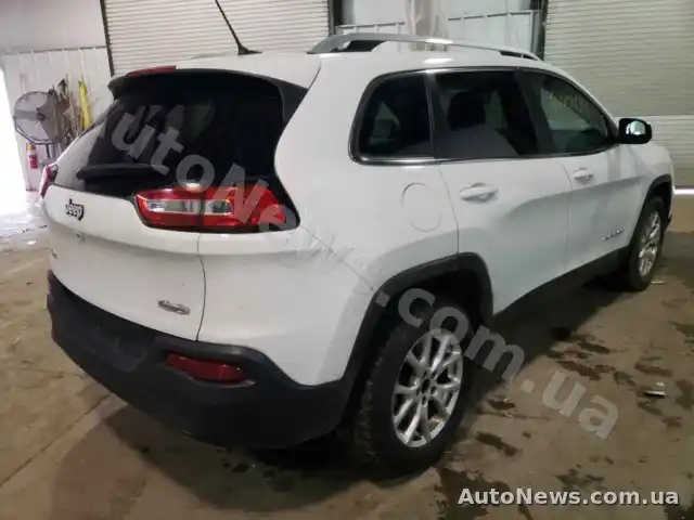 2015 Jeep Cherokee, VIN 1C4PJMCB2GW197180, plate КА5987ТА — photo 4 (copart)