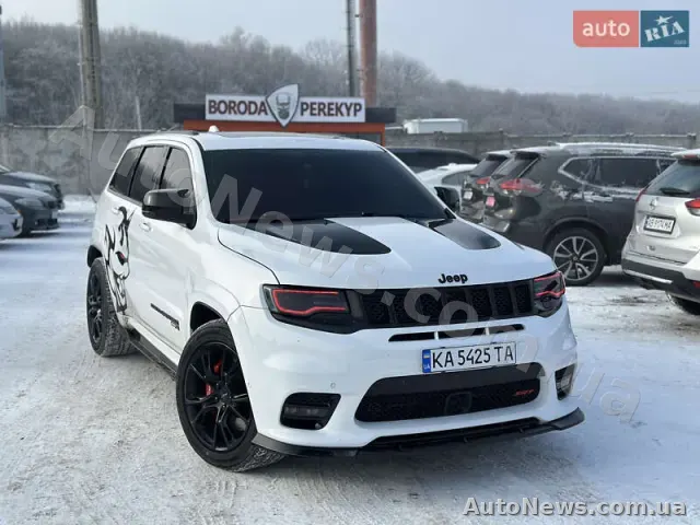 2017 Jeep Grand Cher, VIN 1C4RJFDJ7HC738236, plate КА5425ТА — photo 3 (autoria)