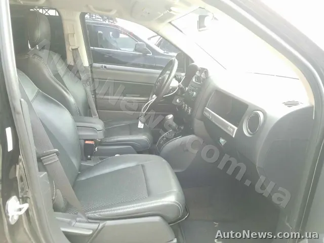 2016 Jeep Compass — zdjęcie 5 (copart)