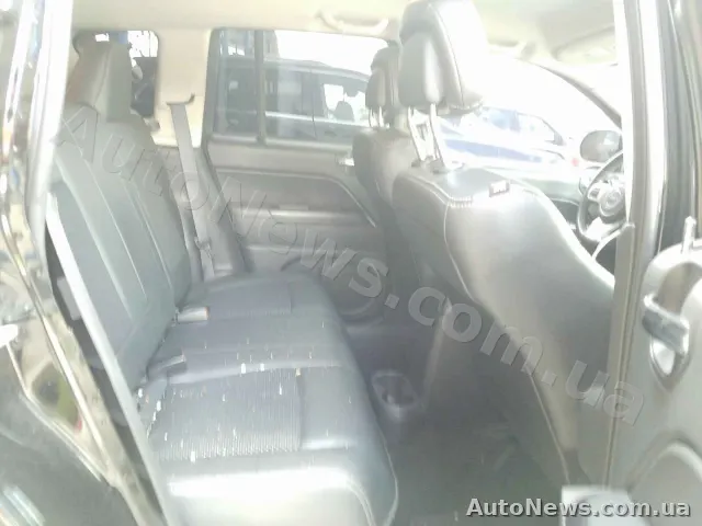 2016 Jeep Compass — zdjęcie 6 (copart)
