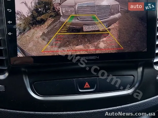 2014 Chrysler 200 — photo 23 (autoria)