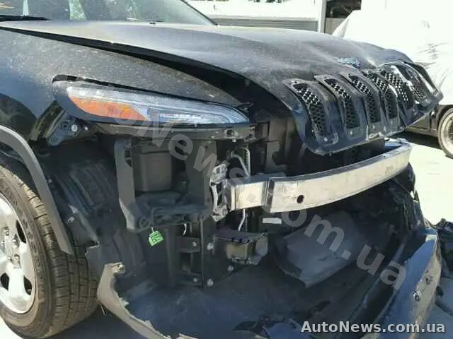 2014 Jeep Cherokee, VIN 1C4PJLAB9EW313162, nr rej. ВІ4918ЕР — zdjęcie 9 (copart)