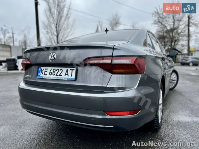 2018 Volkswagen Jetta, VIN 3VWC57BU1KM076850, держномер КЕ6822АТ — фото 16 (autoria)