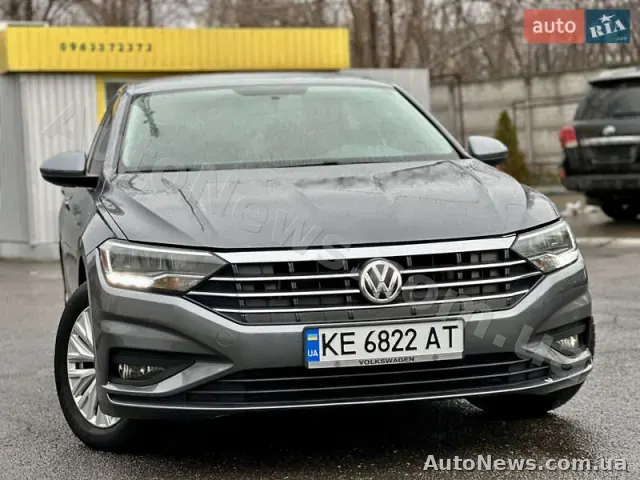 2018 Volkswagen Jetta, VIN 3VWC57BU1KM076850, держномер КЕ6822АТ — фото 4 (autoria)