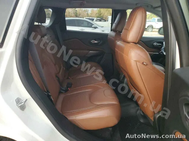 2019 Jeep Cherokee — фото 11 (copart)