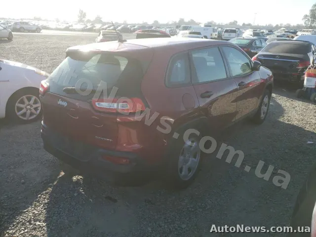 2017 Jeep Cherokee — zdjęcie 4 (copart)