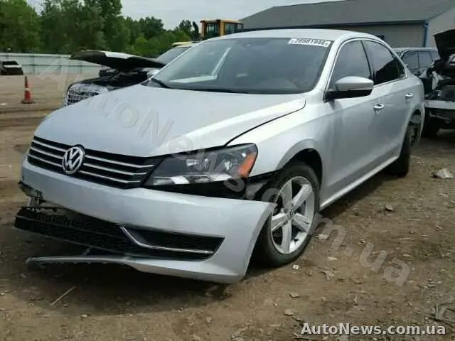 2012 Volkswagen Passat, VIN 1VWBH7A38DC032778, госномер ВН1214ОІ — фото 2 (copart)