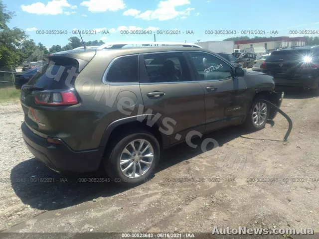 2019 Jeep Cherokee — фото 4 (iaai)