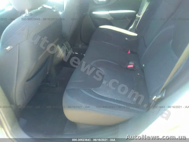 2019 Jeep Cherokee — фото 8 (iaai)
