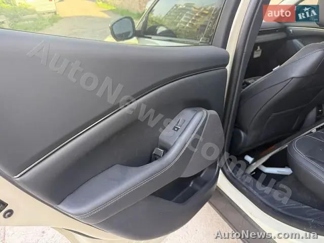2025 Ford Mustang Mach-E, VIN 3FMTK1R45SMA55770 — фото 20 (autoria)