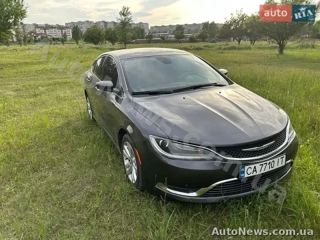 2015 Chrysler 200, VIN 1C3CCCAB7FN666679, nr rej. СА7710ІТ — zdjęcie 2 (autoria)