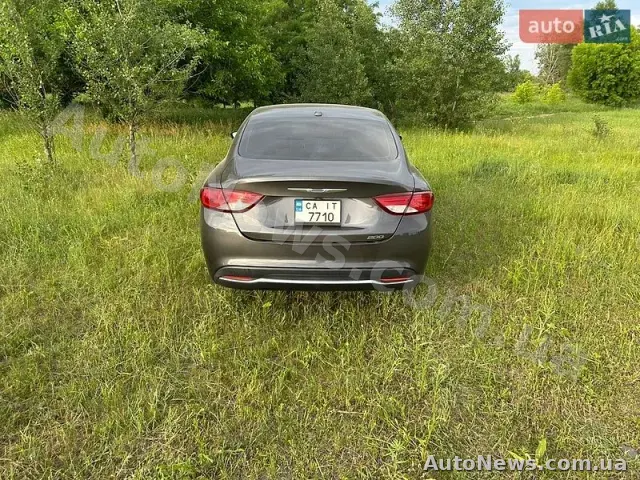 2015 Chrysler 200, VIN 1C3CCCAB7FN666679, nr rej. СА7710ІТ — zdjęcie 5 (autoria)