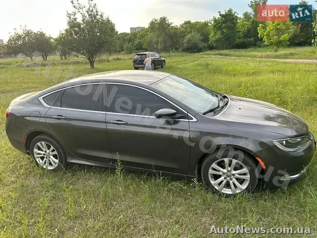 2015 Chrysler 200, VIN 1C3CCCAB7FN666679, nr rej. СА7710ІТ — zdjęcie 7 (autoria)