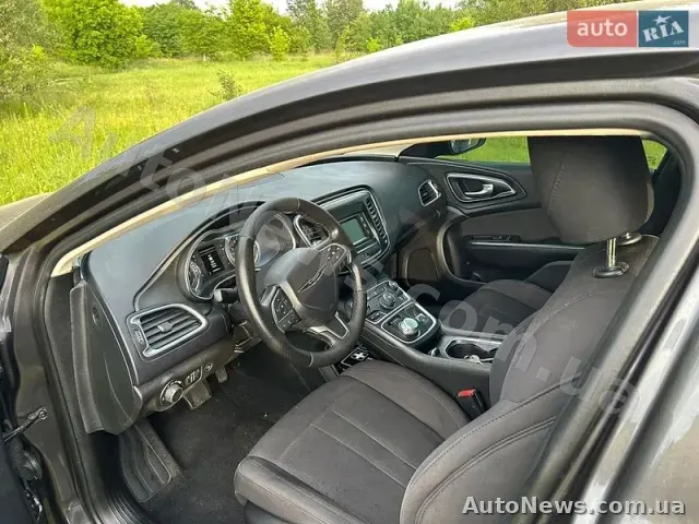 2015 Chrysler 200, VIN 1C3CCCAB7FN666679, nr rej. СА7710ІТ — zdjęcie 8 (autoria)