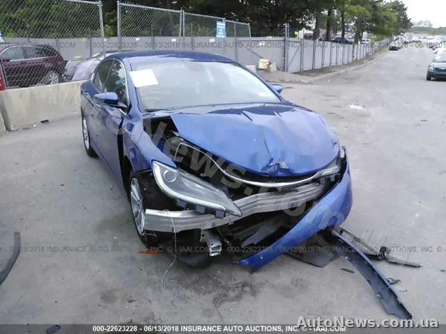 2015 Chrysler 200 — zdjęcie 1 (iaai)