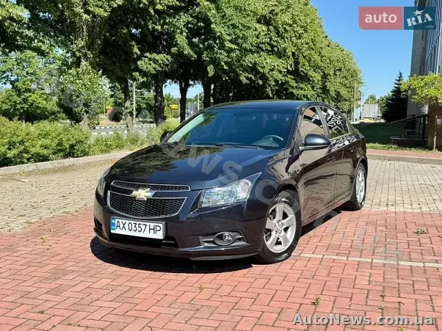 2016 Chevrolet Cruze, VIN 1G1PE5SB0G7205758 — zdjęcie 1 (autoria)