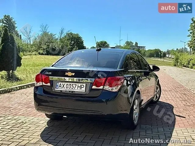 2016 Chevrolet Cruze, VIN 1G1PE5SB0G7205758 — zdjęcie 15 (autoria)