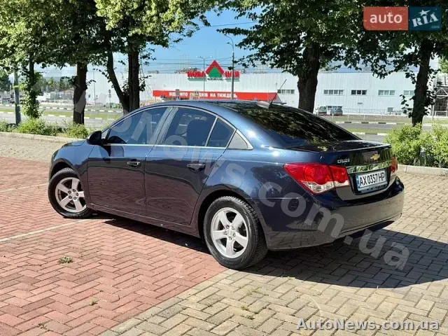 2016 Chevrolet Cruze, VIN 1G1PE5SB0G7205758 — zdjęcie 16 (autoria)