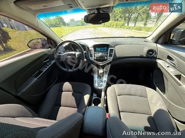 2016 Chevrolet Cruze, VIN 1G1PE5SB0G7205758 — zdjęcie 23 (autoria)