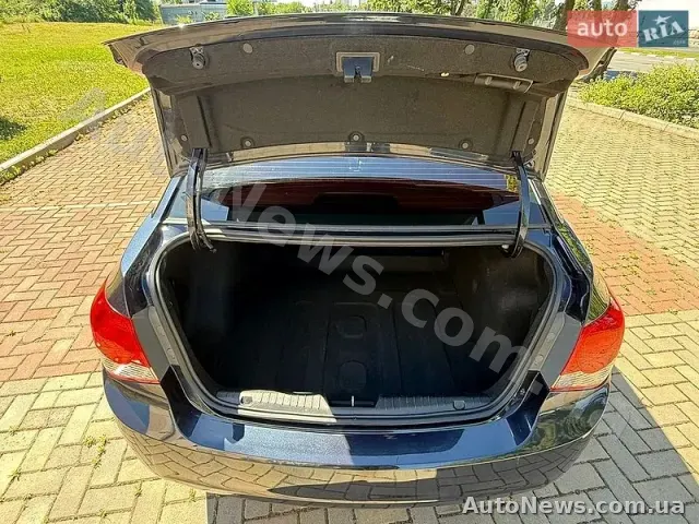 2016 Chevrolet Cruze, VIN 1G1PE5SB0G7205758 — zdjęcie 24 (autoria)