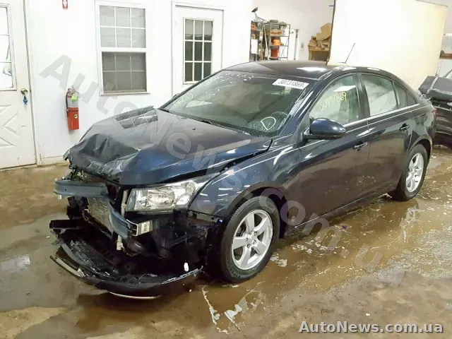 2016 Chevrolet Cruze, VIN 1G1PE5SB0G7205758 — zdjęcie 2 (copart)