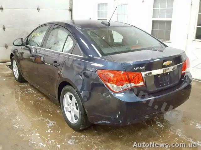 2016 Chevrolet Cruze, VIN 1G1PE5SB0G7205758 — zdjęcie 3 (copart)