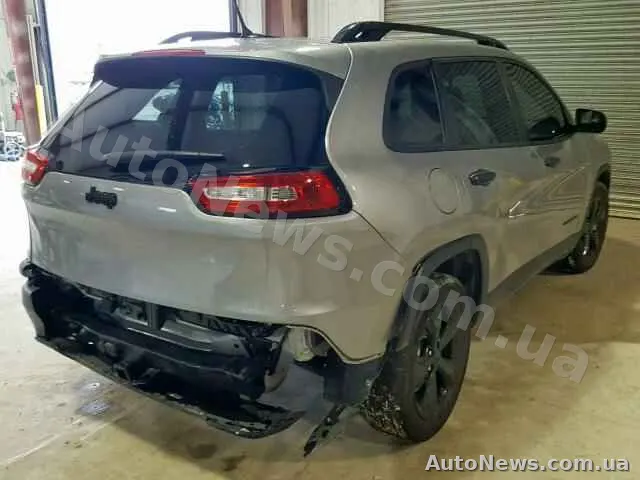 2017 Jeep Cherokee S — photo 4 (copart)