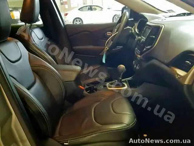 2017 Jeep Cherokee S — photo 5 (copart)