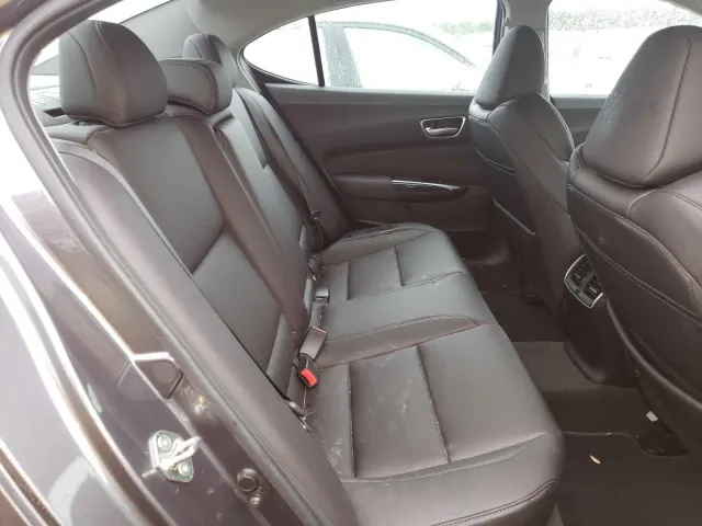 2018 Acura TLX, VIN 19UUB1F34KA007180, госномер КА0970КТ — фото 16 (copart)