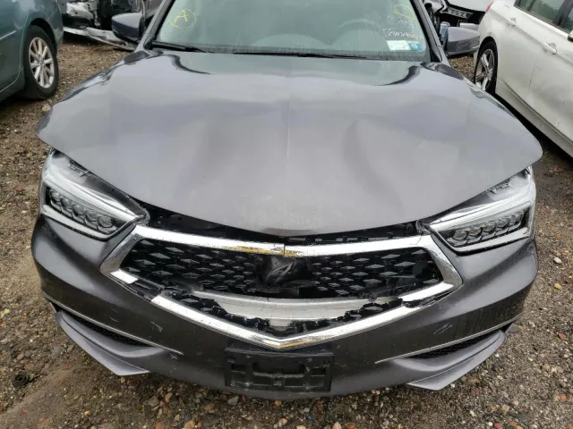 2018 Acura TLX, VIN 19UUB1F34KA007180, госномер КА0970КТ — фото 17 (copart)