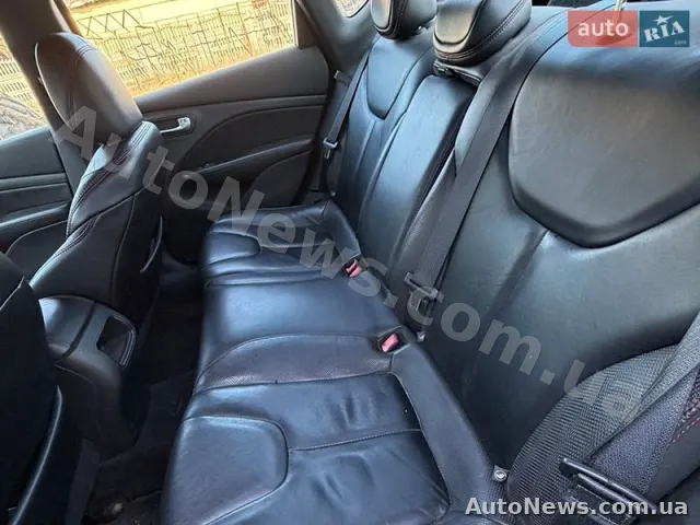 2013 Dodge Dart — zdjęcie 13 (autoria)